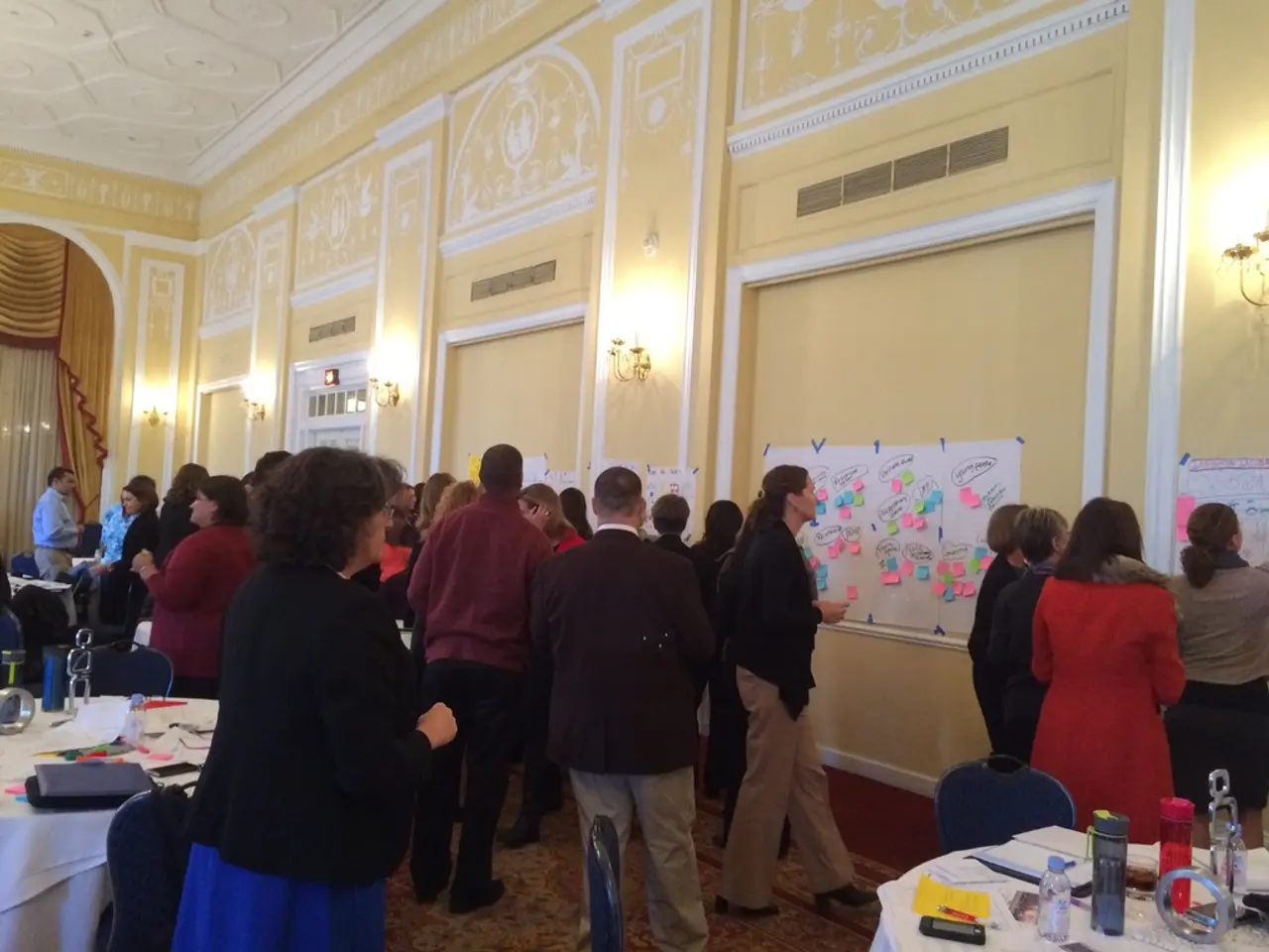 Web Editors' Selections for the Week: Our Sites' Highlights Outside of Regular Work Hours