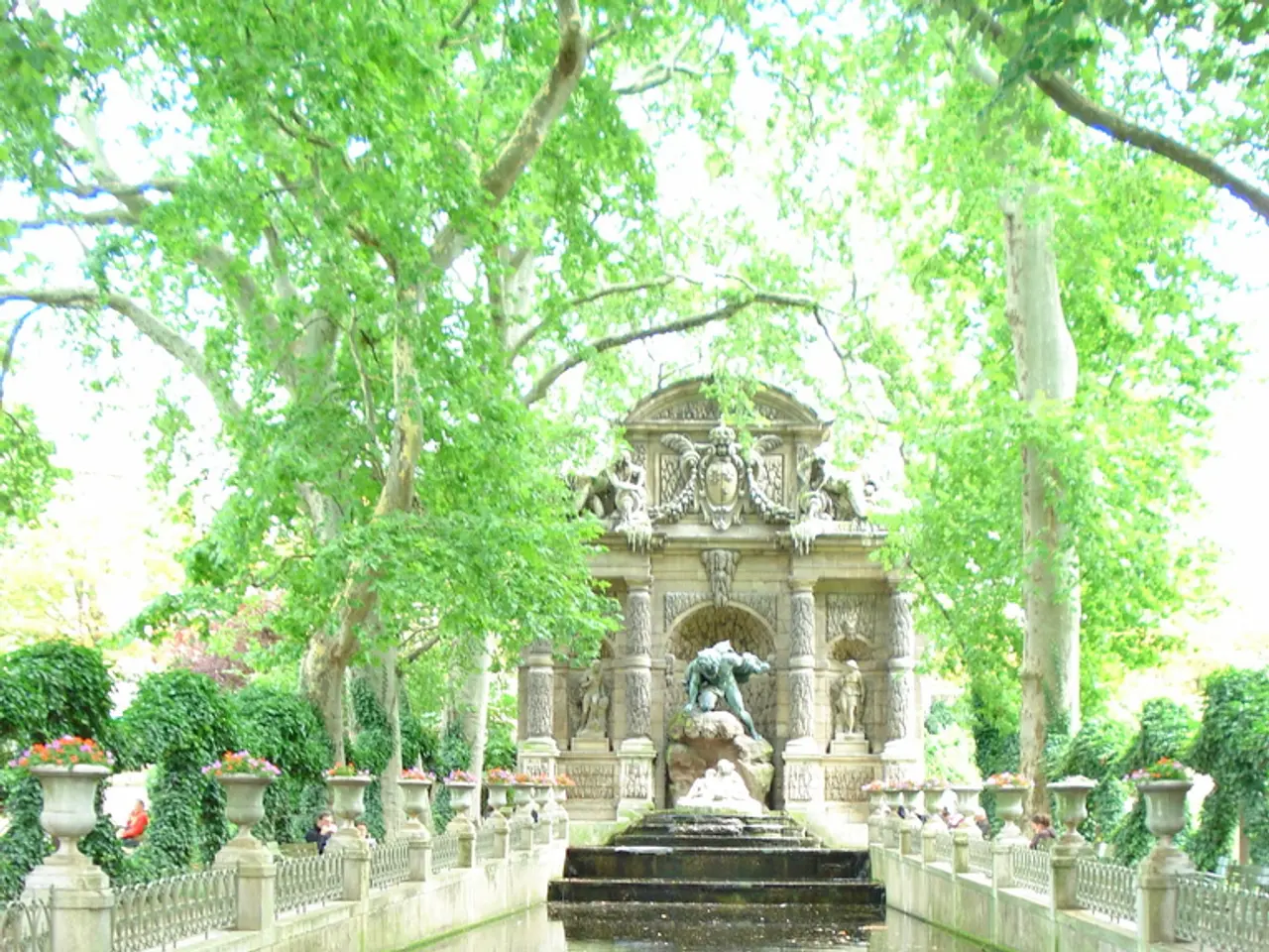 Fountain Located Near Spanish Steps in Rome Provides Complimentary Water, Adored by Local Residents