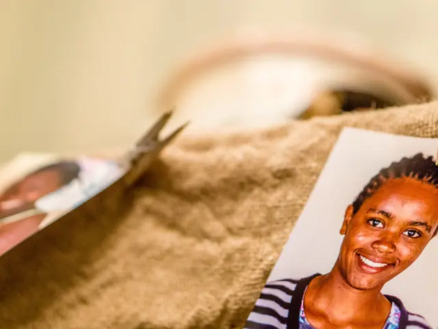 Updated travel document requirements: Capturing suitable photos at designated workstations in...