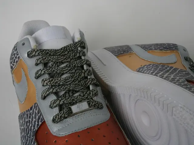 Vivobarefoot's camel leather boot, designed for desert terrain, is versatile enough for any...