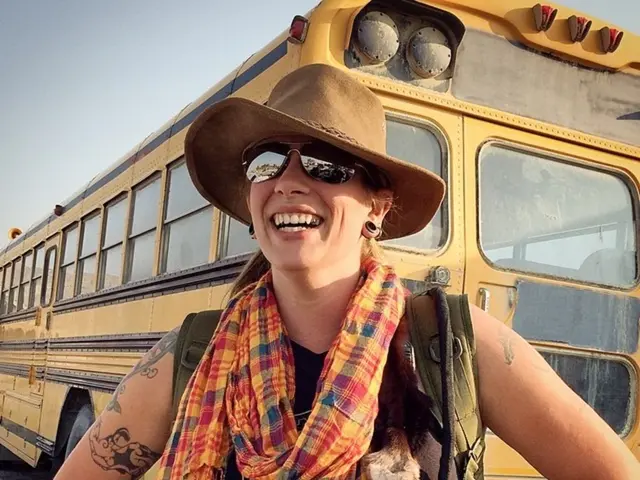 Exploring Solo Bus Travel in Saudi Arabia