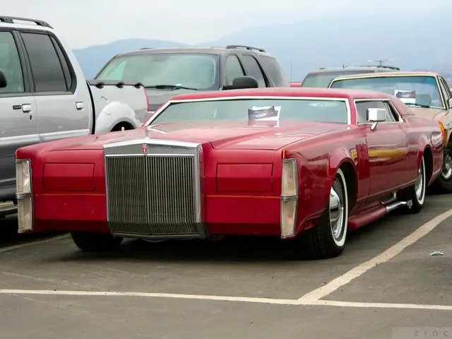 Tourist Rides Across Mountain Peaks with Navi Behind the Wheel