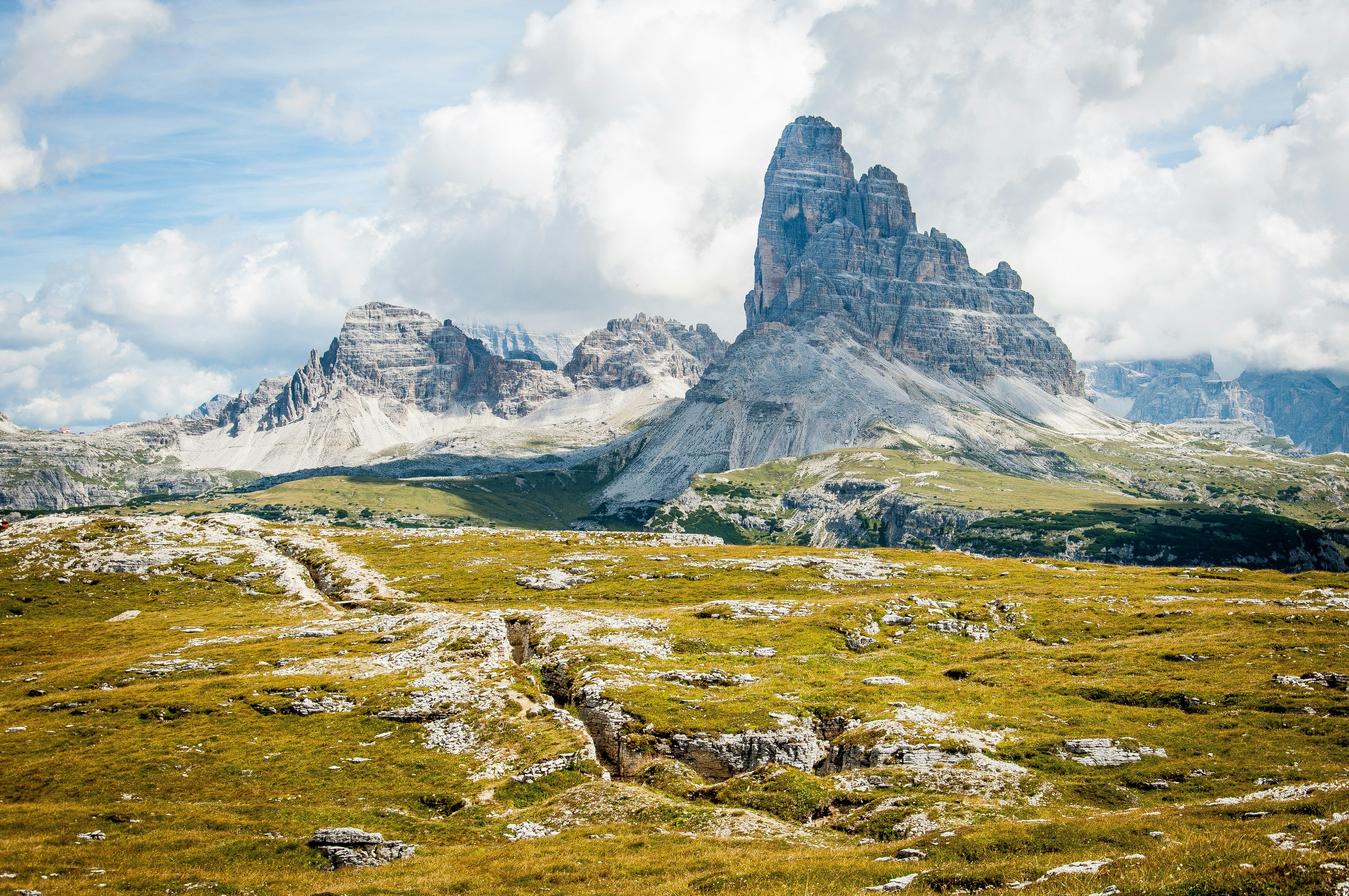 Prepare to abandon rental vehicles this summer and instead traverse on foot? You're in for a treat! The globally acknowledged city that's most suitable for strolling is conveniently reachable by air from the UK.